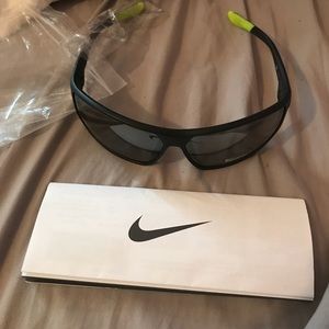 NIke ignition sunglasses